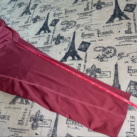 Bally Total Fitness NWT! Active Red High Rise Pocket Ankle Legging Size XL - Picture 14 of 14